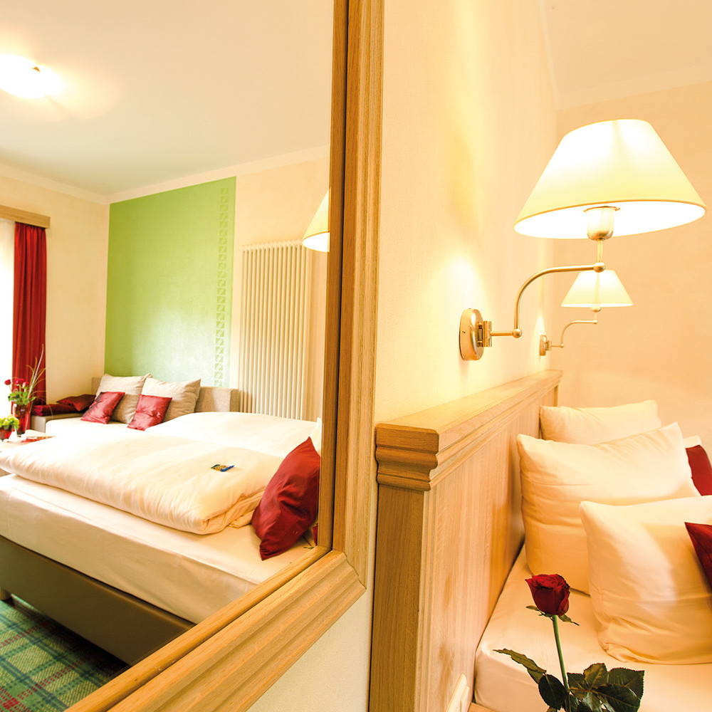 Zimmer + Angebote, Hotel Kloster Nimbschen, Hotelzimmer, historisches Flair, modernes Ambiente, Übernachtung in Grimma